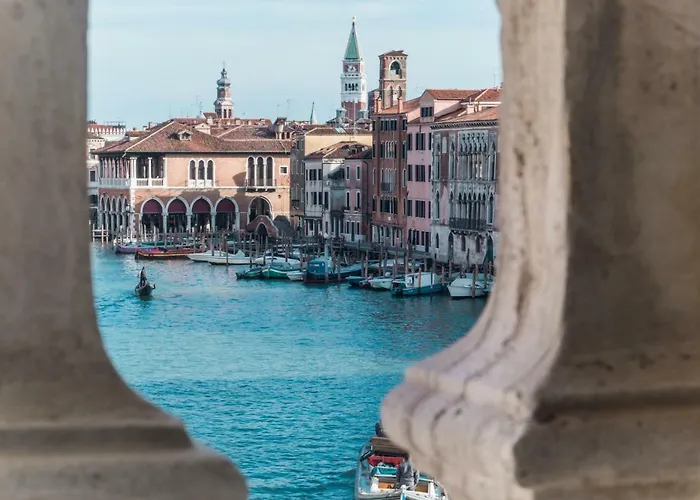 Ca Zulian - Grand Canal